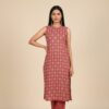🌸 Pink Printed Cotton Kurti Set – Two Piece