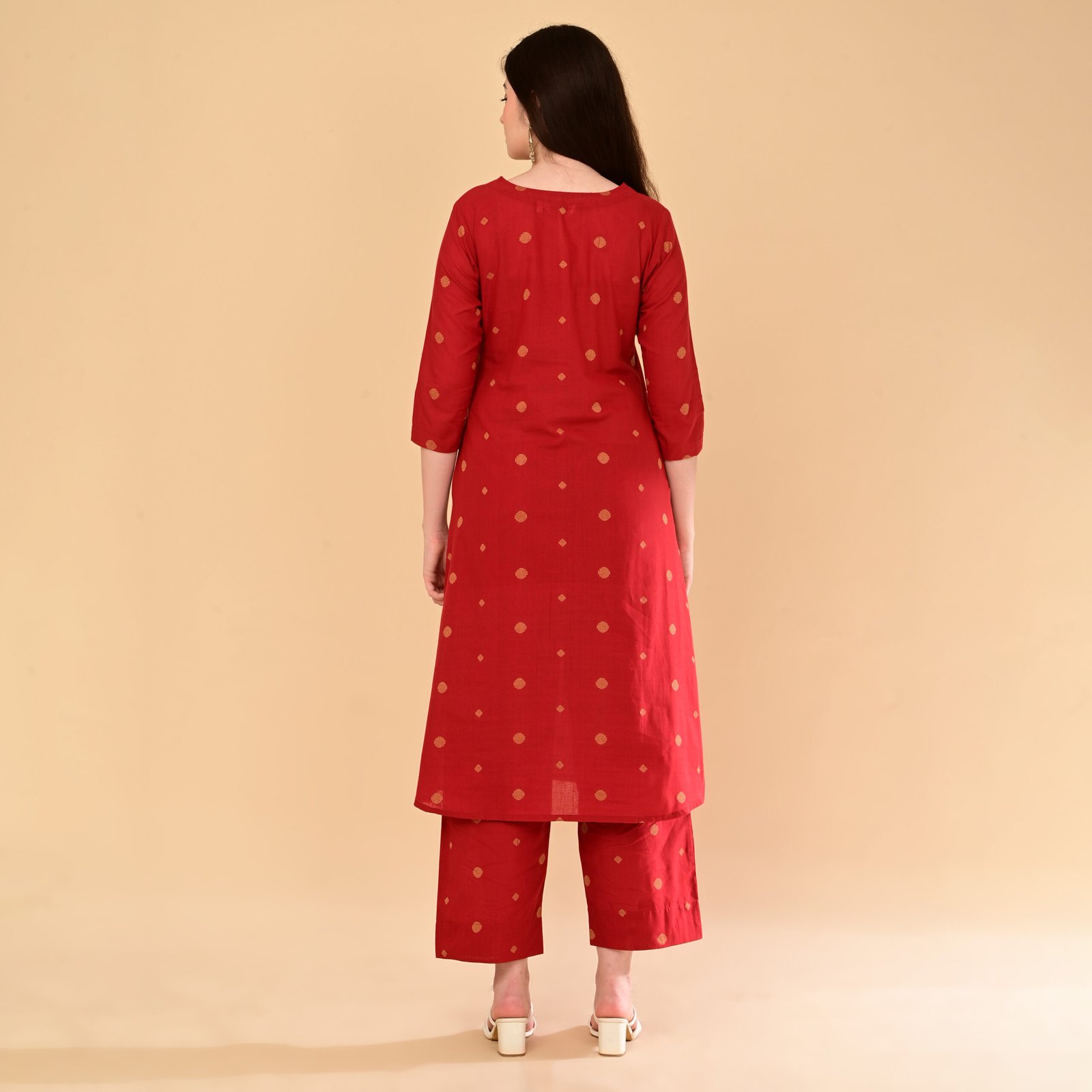Crimson Red Handloom Kurti Set with Butta Motifs - Image 3