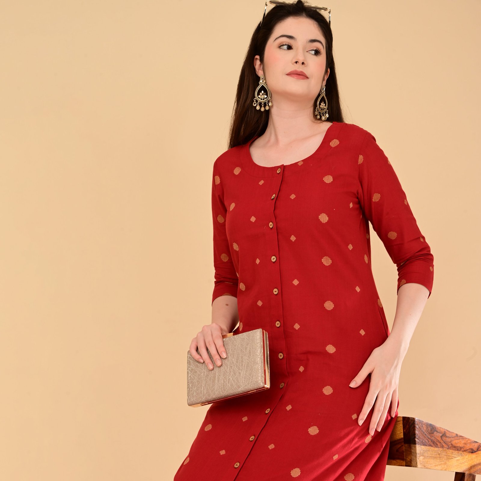 Crimson Red Handloom Kurti Set with Butta Motifs - Image 5